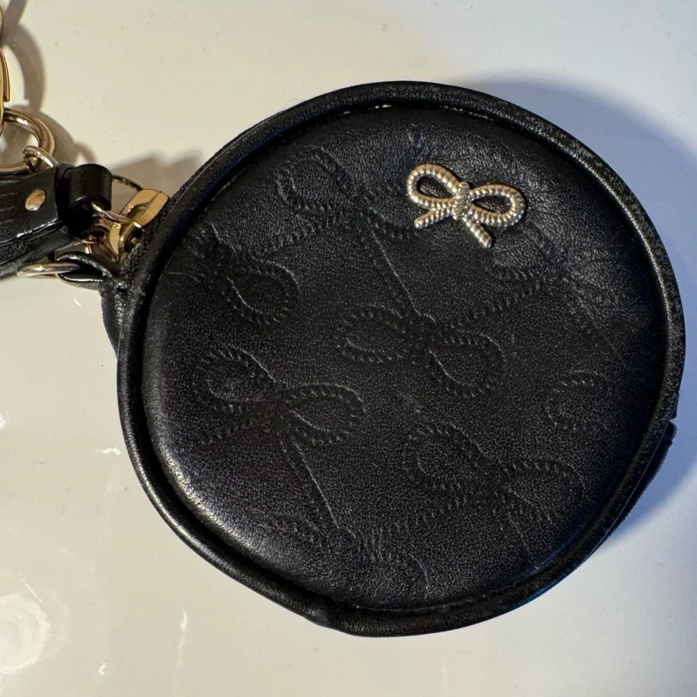 Anya Hindmarch Black Leather Coin Purse w/ Keychain - Picture 4 of 9